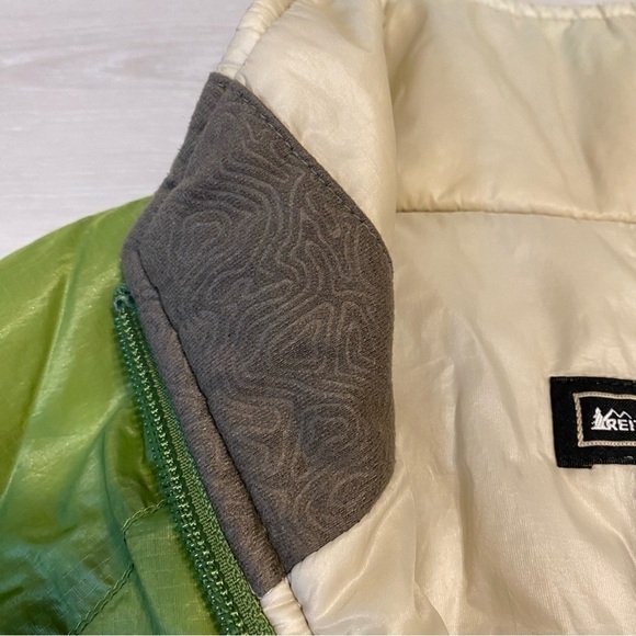 REI Lightweight Zip Front Vest, Green and Cream, Size Medium - Picture 4 of 11